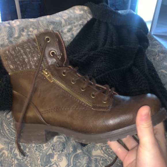 Spring/fall boots - Picture 3 of 3